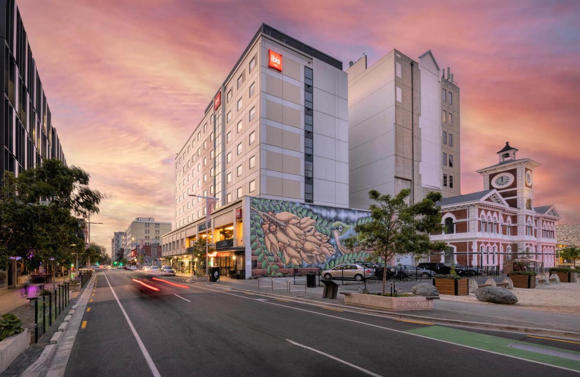 Ibis Christchurch Hotell Exteriör bild